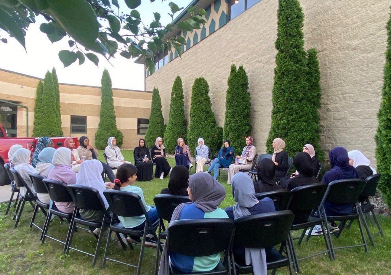 Halaqah under the trees